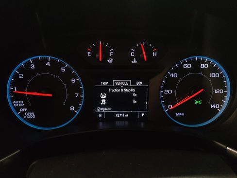 Used 2020 Chevrolet Equinox LS image 23