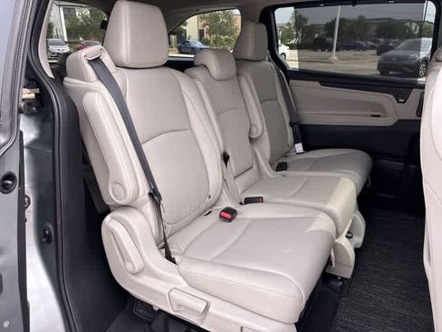 Used 2026 Honda Odyssey EX-L image 22