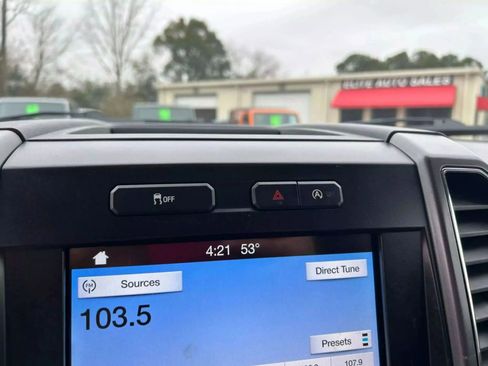 Used 2018 Ford F150 XLT w/ Equipment Group 302A Luxury image 17