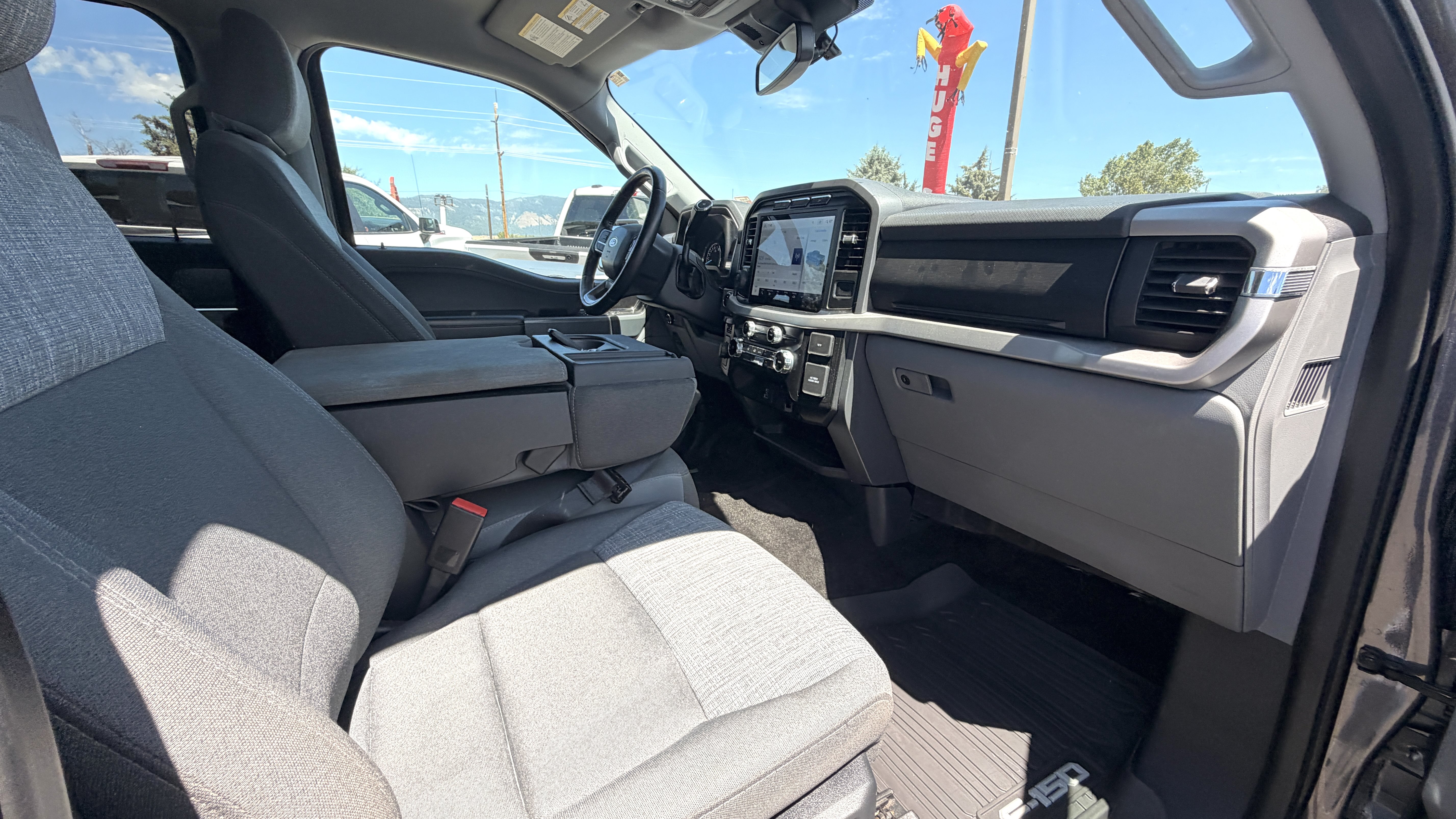 Used 2022 Ford F150 XLT w/ Equipment Group 302A High AWD/4WD image 11