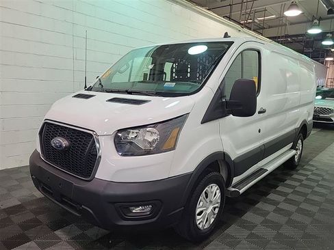 Used 2025 Ford Transit 250 Low Roof w/ Exterior Upgrade Package RWD image 4