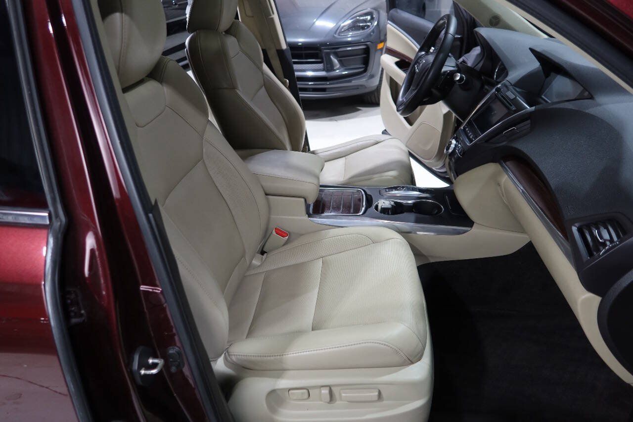 Used 2016 Acura MDX w/ Advance & Entertainment Pkg FWD image 14