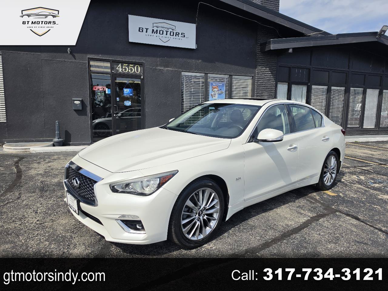 Used 2019 INFINITI Q50 Luxe w/ Essential Package (3.0T Luxe) AWD/4WD image 1