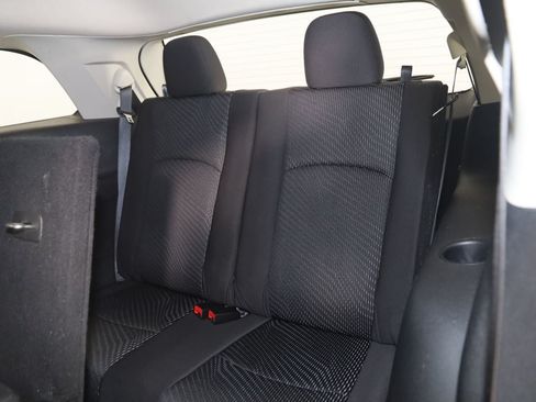 Used 2018 Dodge Journey SE w/ Popular Equipment Group FWD image 45