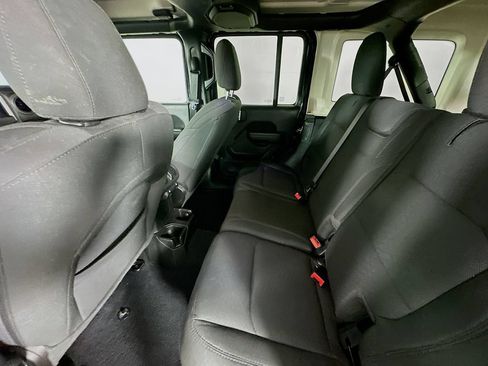 Certified 2023 Jeep Wrangler Unlimited Sport AWD/4WD image 32