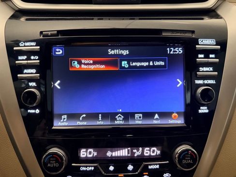 Used 2016 Nissan Murano Platinum FWD image 29