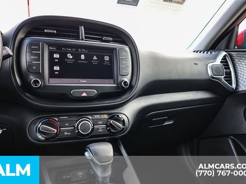 Used 2025 Kia Soul LX w/ LX Technology Package FWD image 40