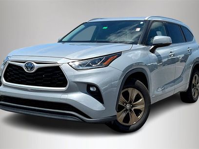 Used 2022 Toyota Highlander Bronze Edition