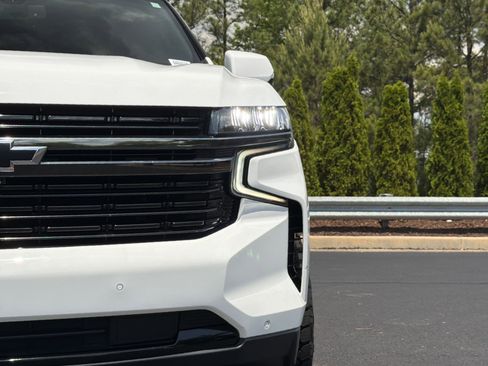Used 2021 Chevrolet Tahoe RST w/ Luxury Package AWD/4WD image 21