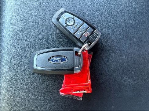 Used 2022 Ford F150 XLT w/ Equipment Group 302A High AWD/4WD image 31