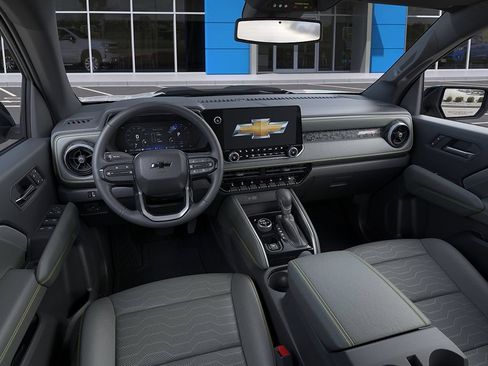 New 2026 Chevrolet Colorado ZR2 AWD/4WD image 15