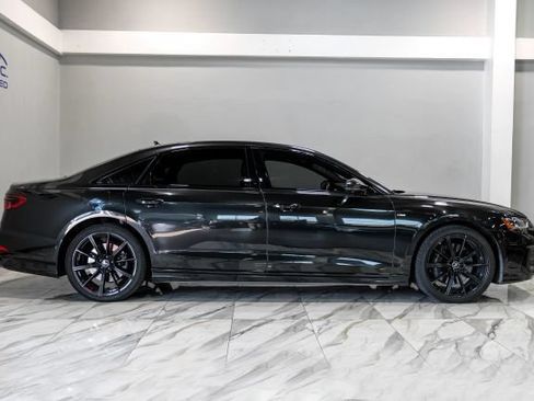 Used 2022 Audi A8 L 3.0T w/ Executive Package AWD/4WD image 9