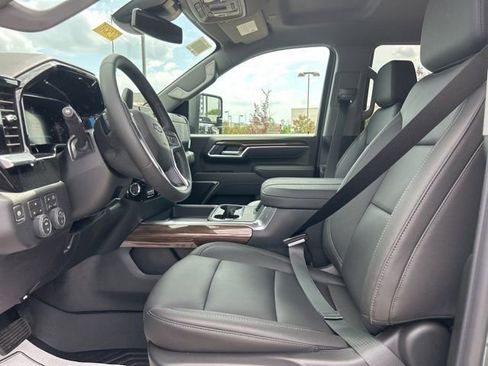 New 2026 Chevrolet Silverado 2500 LT w/ Trail Boss Package AWD/4WD image 15