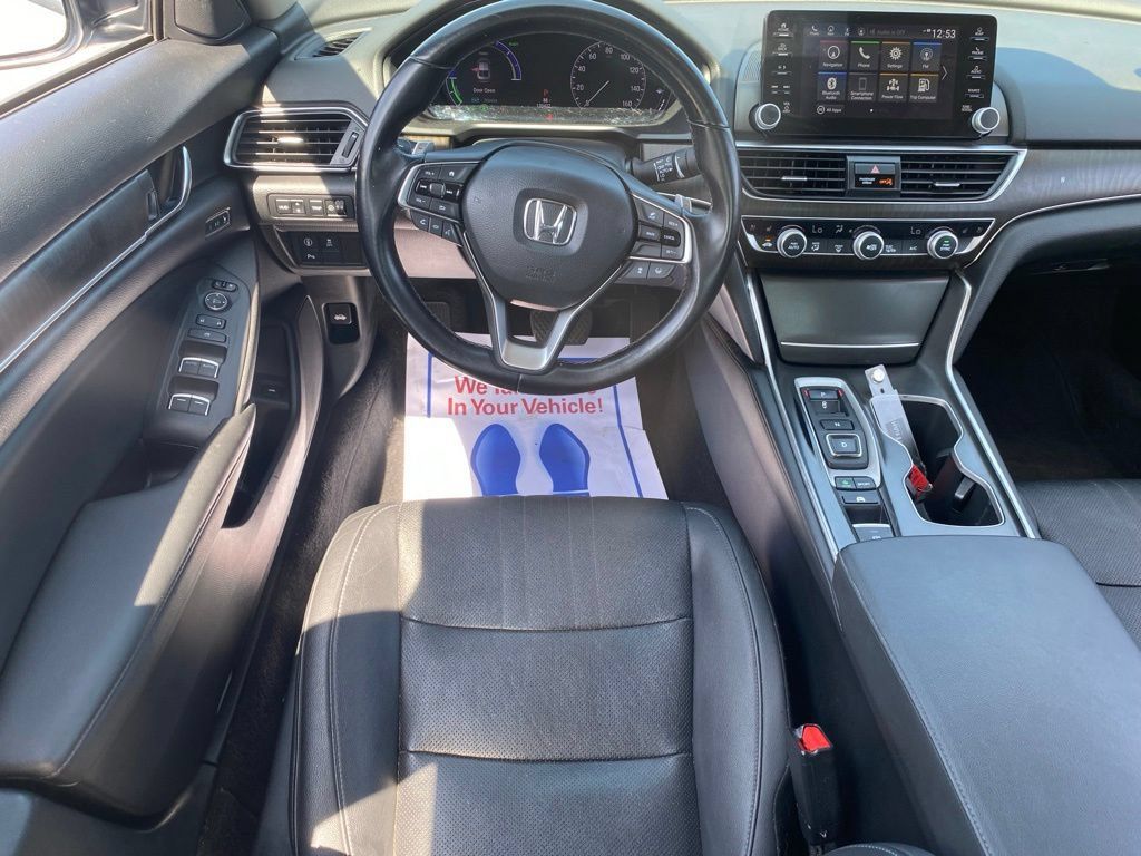 Used 2020 Honda Accord Touring image 10