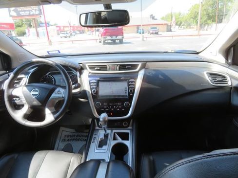 Used 2018 Nissan Murano SL w/ Moonroof Package image 17