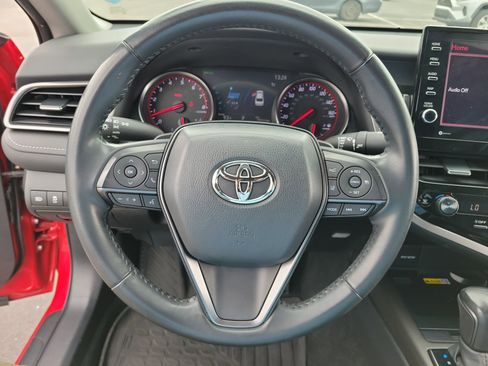 Certified 2022 Toyota Camry XSE FWD image 23