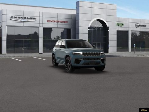 New 2026 Jeep Grand Cherokee Limited AWD/4WD image 16