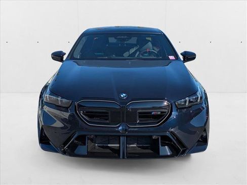 New 2026 BMW M5 w/ Executive Package image 6
