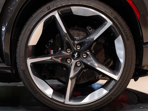 Certified 2025 Ferrari Purosangue AWD/4WD image 14