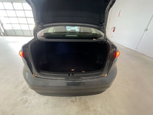 Used 2025 Toyota Corolla XLE image 24