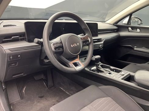 Used 2025 Kia K5 LXS FWD image 8