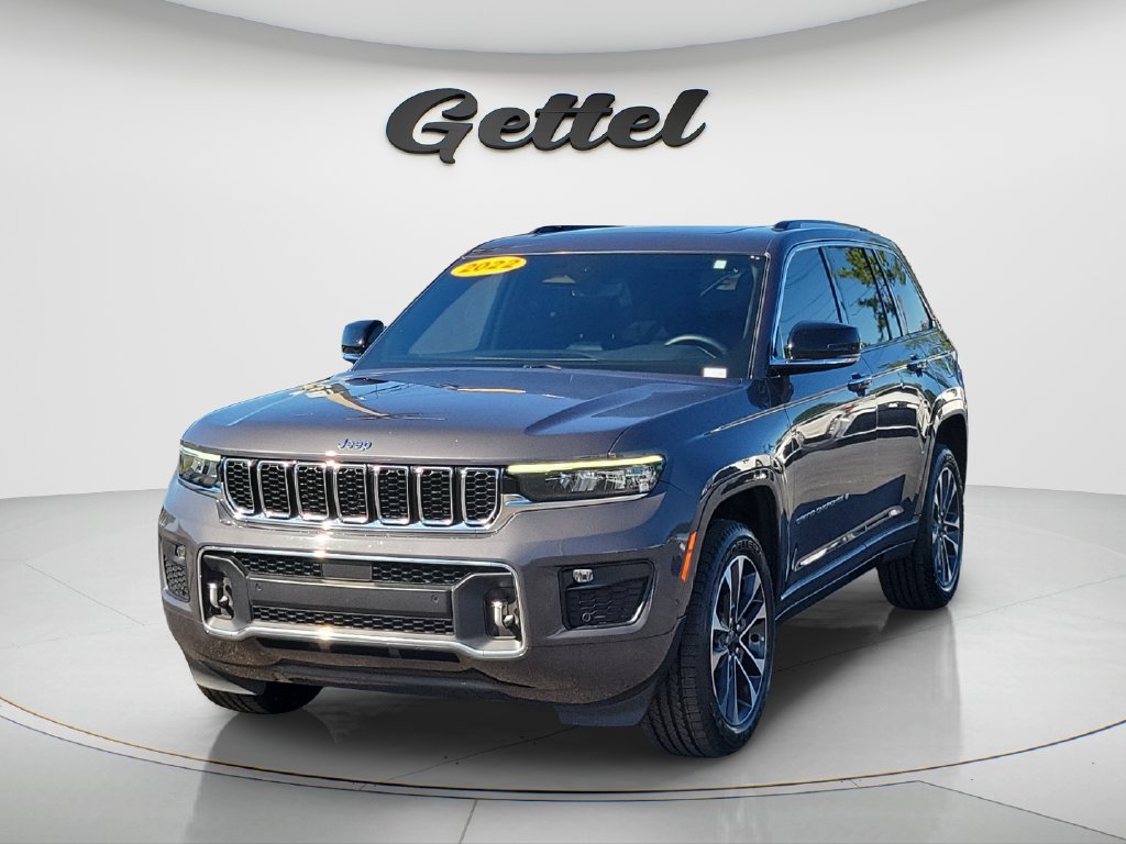 Used 2022 Jeep Grand Cherokee Overland RWD image 1