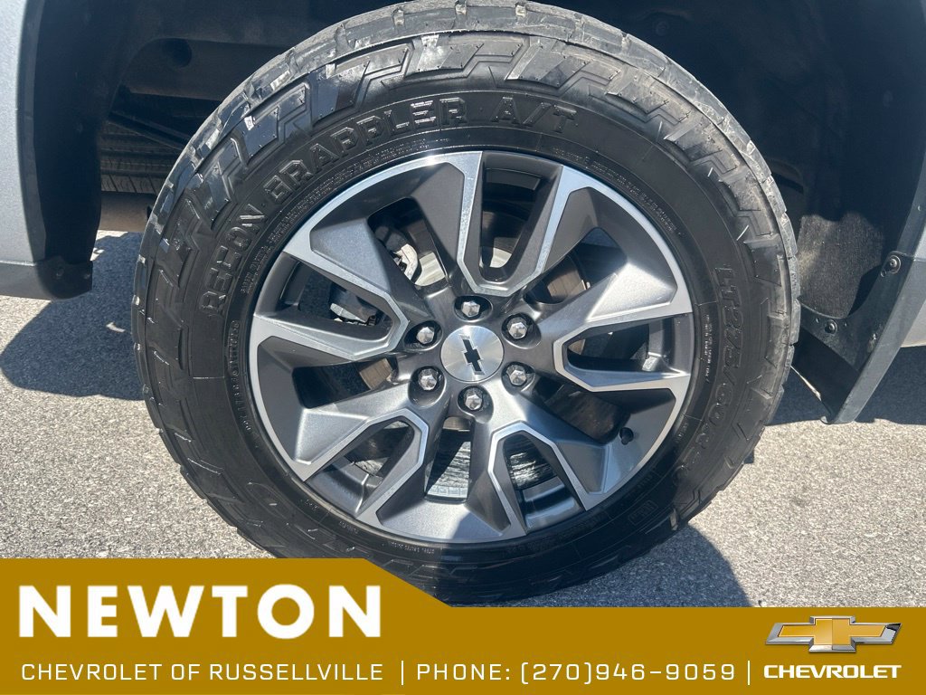 Used 2025 Chevrolet Silverado 1500 RST w/ RST All Star Premium Package AWD/4WD image 43