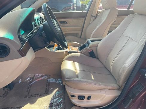 Used 2001 BMW 530i Sedan image 9