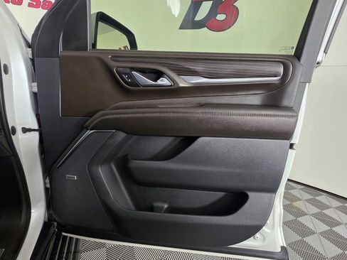 Used 2021 GMC Yukon Denali w/ Denali Ultimate Package image 39