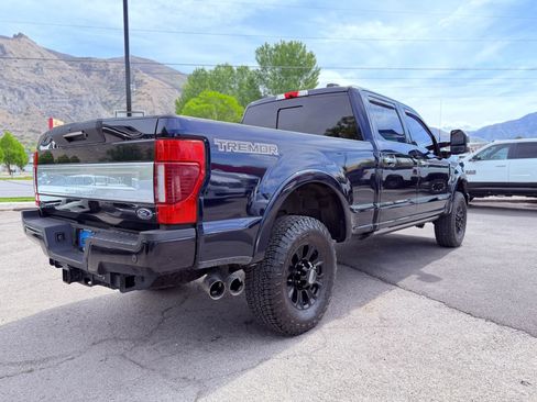 Used 2022 Ford F350 Platinum w/ Tremor Off-Road Package AWD/4WD image 11
