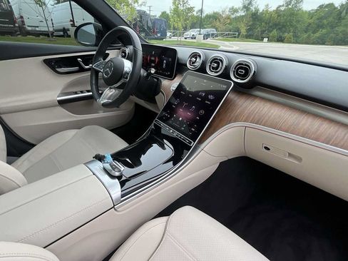 Certified 2023 Mercedes-Benz C 300 4MATIC Sedan image 10