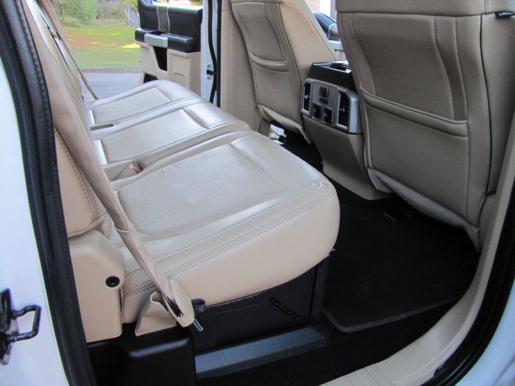 Used 2019 Ford F250 Lariat w/ Lariat Ultimate Package AWD/4WD image 20
