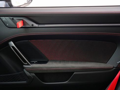 Used 2025 Porsche 911 GT3 RS RWD image 21
