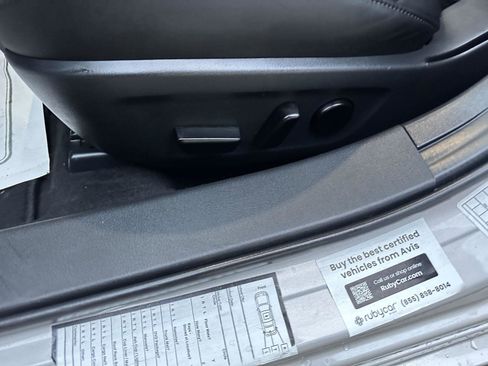 Used 2025 MAZDA MAZDA3 s image 26