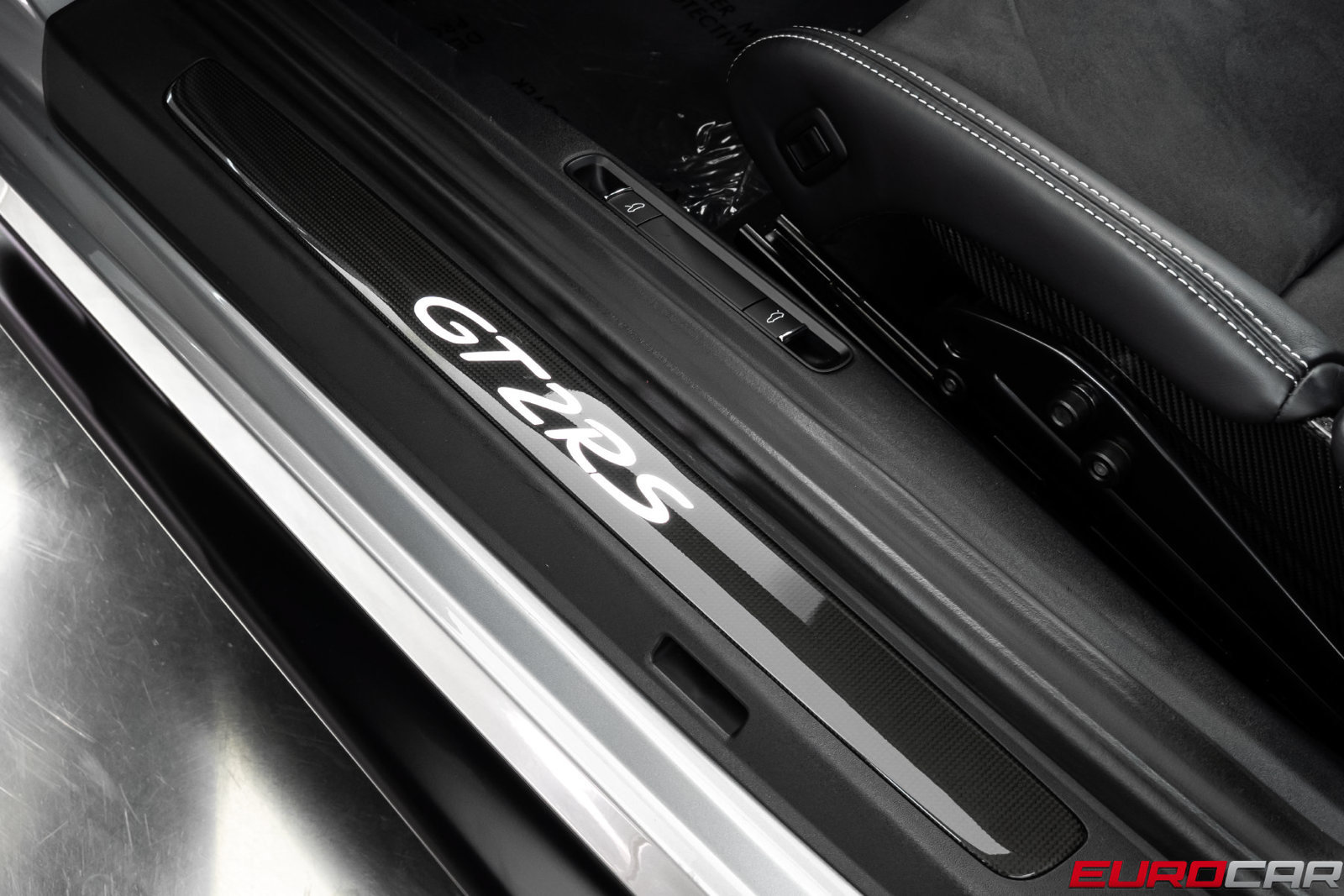 Used 2018 Porsche 911 GT2 RS RWD image 53