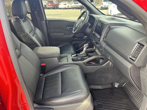 Certified 2022 Nissan Frontier PRO-4X w/ Pro-4X Premium Package image 21