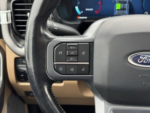 Certified 2023 Ford F350 Lariat w/ Chrome Package image 22