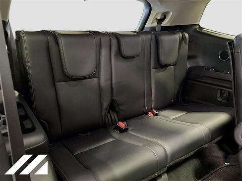 Used 2025 Subaru Ascent Touring w/ Popular Package #1 image 32