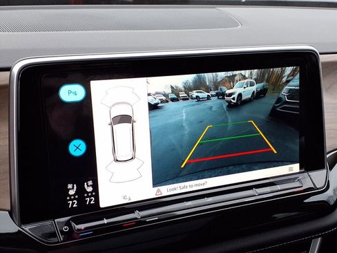 New 2026 Volkswagen Atlas SE image 18