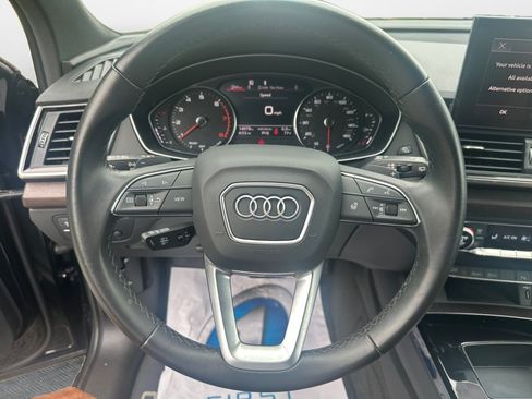 Used 2023 Audi Q5 2.0T Premium w/ Convenience Package AWD/4WD image 10