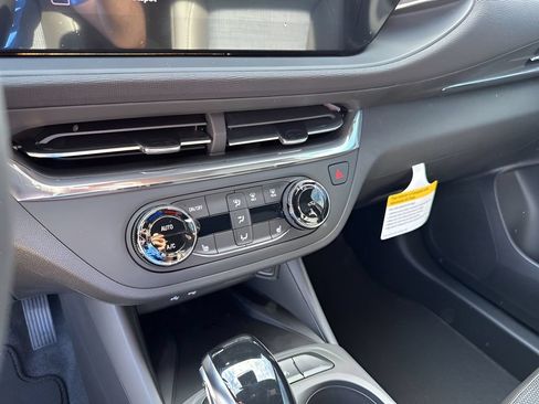 New 2026 Buick Envista Sport Touring w/ Convenience I Package FWD image 41