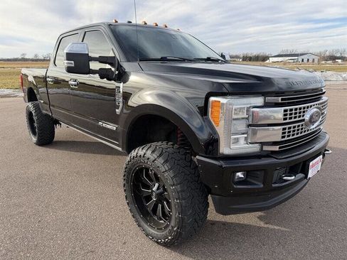 Used 2017 Ford F350 Platinum w/ Platinum Ultimate Package image 11