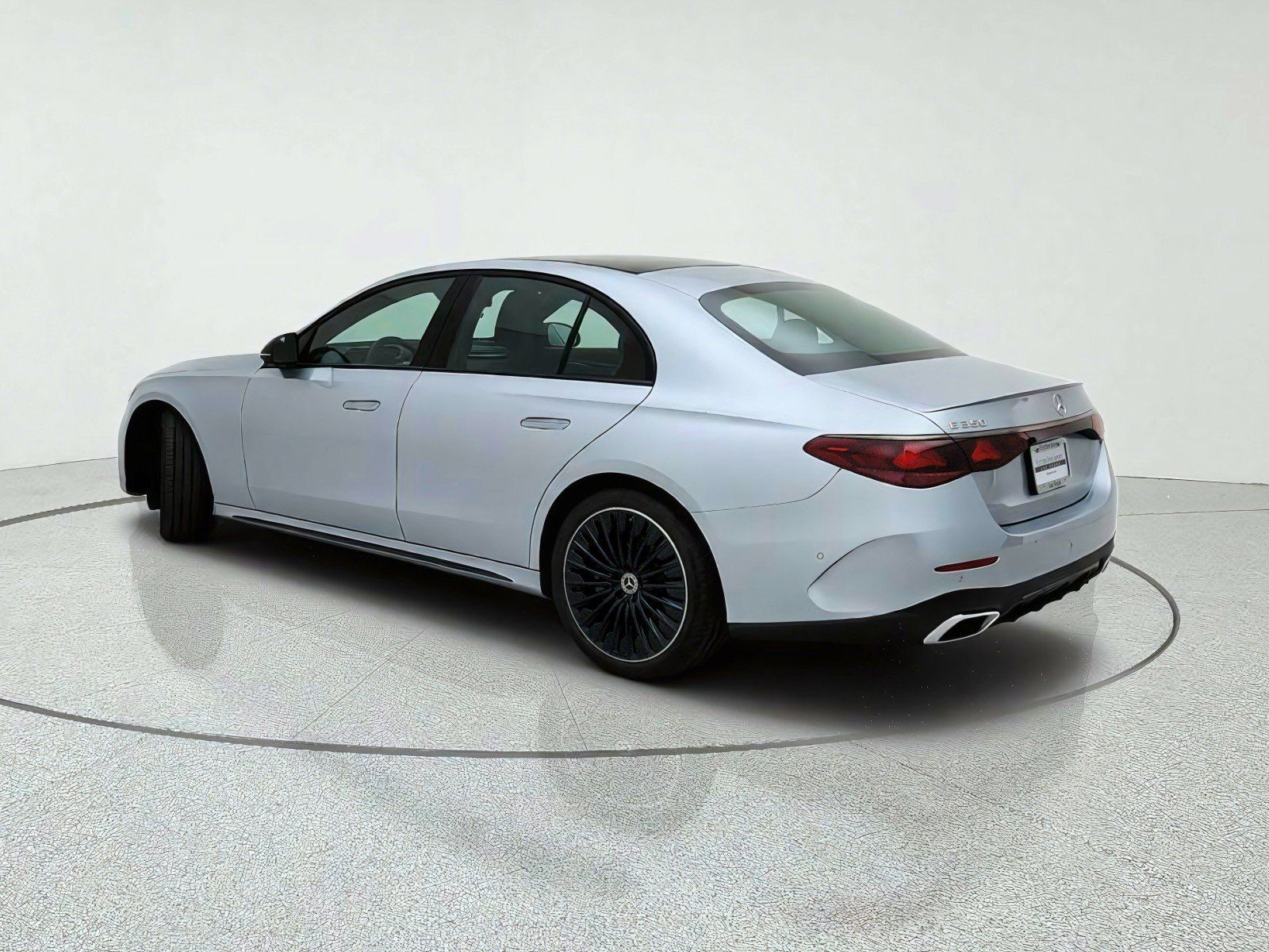 New 2027 Mercedes-Benz E 350 Sedan image 12