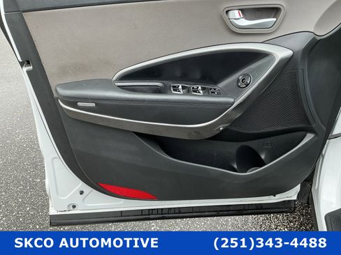 Used 2018 Hyundai Santa Fe Sport image 12