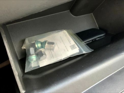 Certified 2024 Chevrolet Equinox LS image 12