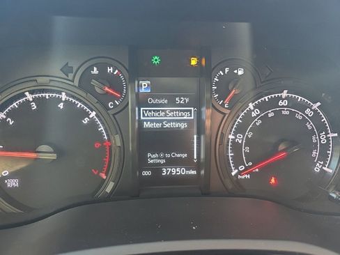 Used 2024 Toyota 4Runner SR5 image 25