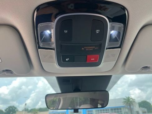 Used 2025 Hyundai Tucson SEL FWD image 22