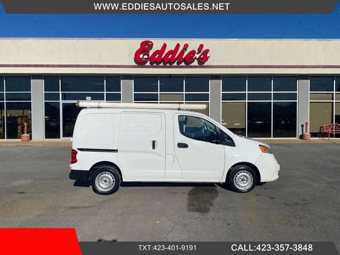 Used 2020 Nissan NV200 S FWD image 1