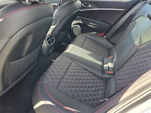 Used 2025 Genesis G70 3.3T Advanced w/ Sport Prestige Package image 11