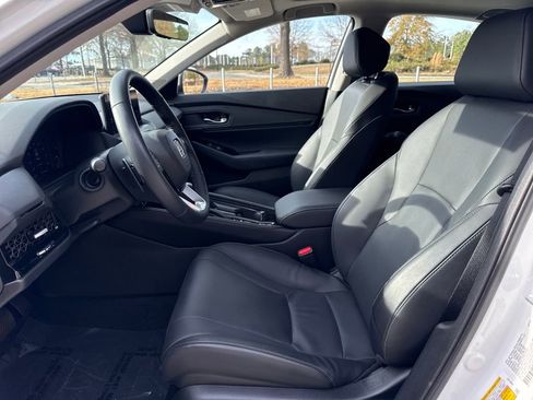 Certified 2023 Honda Accord Touring image 12